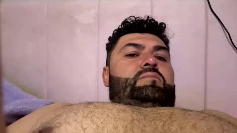 lucasmagana85 online show from March 31, 2026, 4:35 am