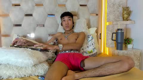 Lucas  online show from October 17, 2025, 10:23 pm