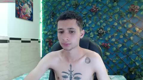 Snapshot of lucasssmith11 chatting on April 19, 2026, 8:02 am LucassSmith11 online show from April 19, 2026, 8:02 am