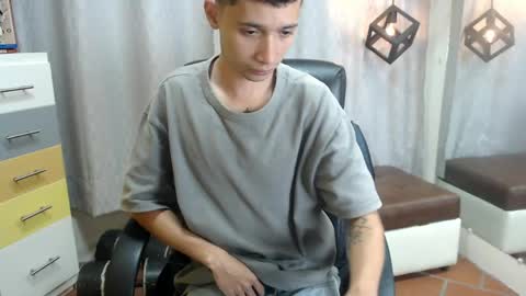 Snapshot of lucasssmith11 chatting on May 30, 2026, 3:36 am LucassSmith11 online show from May 30, 2026, 3:36 am