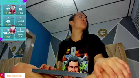 MIA HOT online show from December 22, 2025, 12:13 pm