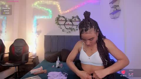 Lucero  online show from March 15, 2026, 3:12 am