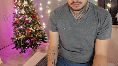 Luci y Fer online show from December 14, 2024, 1:39 am