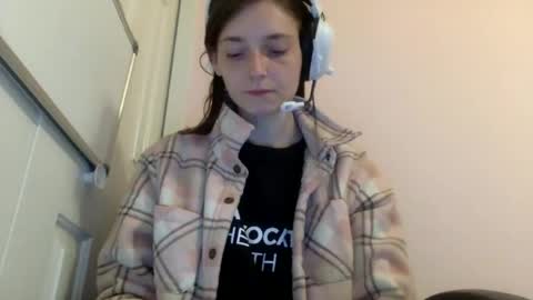 Snapshot of luci_layne chatting on June 19, 2026, 1:26 pm Luci Layne online show from June 19, 2026, 1:26 pm