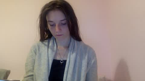 Snapshot of luci_layne chatting on August 3, 2026, 12:53 am Luci Layne online show from August 3, 2026, 12:53 am