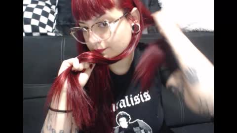 Snapshot of lucia_d_carton chatting on January 14, 2026, 3:56 am Lulu DCarton online show from January 14, 2026, 3:56 am