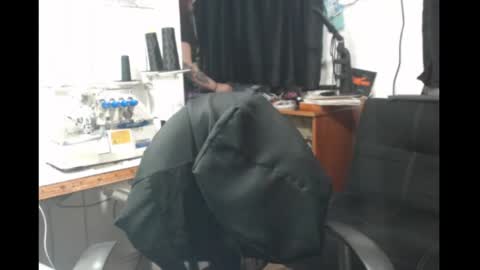 Lulu DCarton online show from April 14, 2026, 4:29 am