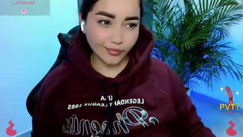 Snapshot of lucia_star_ chatting on July 19, 2026, 12:53 pm lucia star online show from July 19, 2026, 12:53 pm
