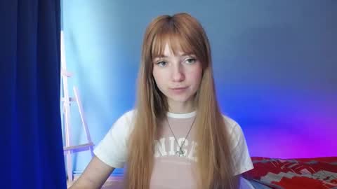 Snapshot of luciacam20 chatting on January 21, 2025, 10:19 am Lucy online show from January 21, 2025, 10:19 am