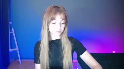 Snapshot of luciacam20 chatting on February 11, 2025, 4:46 pm Lucy online show from February 11, 2025, 4:46 pm