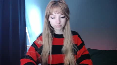 Snapshot of luciacam20 chatting on February 22, 2025, 6:28 am Lucy online show from February 22, 2025, 6:28 am