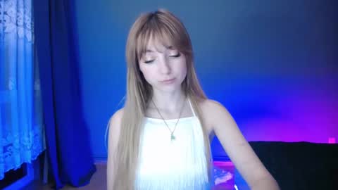 Snapshot of luciacam20 chatting on March 1, 2025, 10:31 pm Lucy online show from March 1, 2025, 10:31 pm