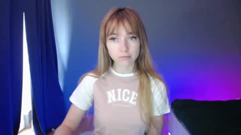 Snapshot of luciacam20 chatting on March 2, 2025, 6:59 am Lucy online show from March 2, 2025, 6:59 am