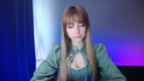 Snapshot of luciacam20 chatting on March 10, 2025, 1:32 pm Lucy online show from March 10, 2025, 1:32 pm