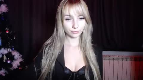 Snapshot of luciacam20 chatting on January 6, 2026, 7:28 pm Lucy online show from January 6, 2026, 7:28 pm