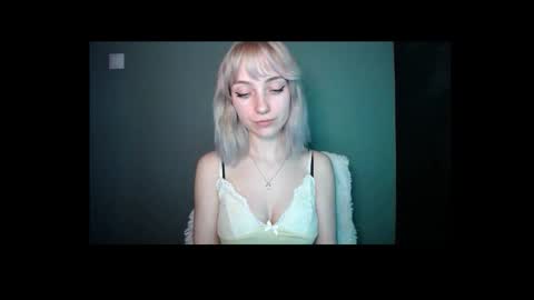 Lucy online show from March 19, 2026, 8:02 pm