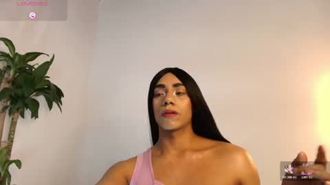 Snapshot of luciana_glow chatting on June 24, 2026, 8:08 pm luciana_glow online show from June 24, 2026, 8:08 pm