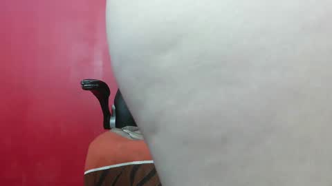 LUCIANA online show from December 11, 2024, 8:47 am