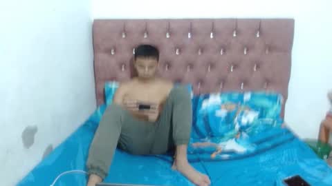 luciana_rober online show from November 21, 2025, 2:32 am