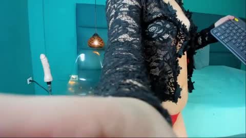 lucianablake online show from April 12, 2026, 4:17 am