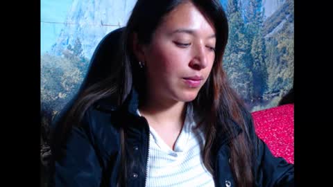 Snapshot of lucianahalen chatting on October 27, 2025, 7:40 pm Lucy online show from October 27, 2025, 7:40 pm