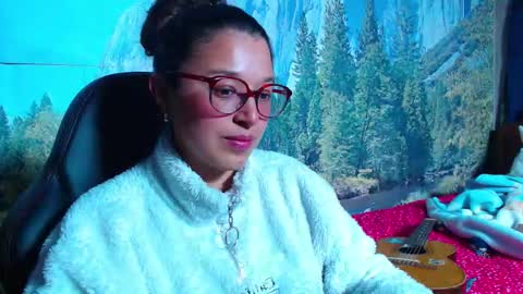Snapshot of lucianahalen chatting on March 8, 2026, 3:10 am Lucy online show from March 8, 2026, 3:10 am