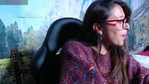 Snapshot of lucianahalen chatting on April 17, 2026, 8:45 pm Lucy online show from April 17, 2026, 8:45 pm
