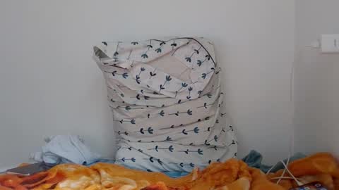 Snapshot of lucianneo chatting on December 3, 2025, 3:32 pm LucianNeo online show from December 3, 2025, 3:32 pm