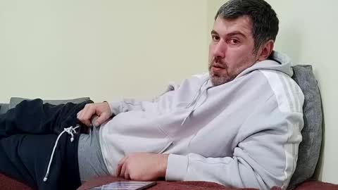 Snapshot of lucifergotharder chatting on December 29, 2024, 12:34 pm Lucifergotharder online show from December 29, 2024, 12:34 pm