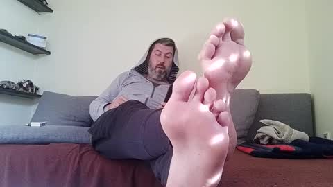 Snapshot of lucifergotharder chatting on March 7, 2025, 8:02 am Lucifergotharder online show from March 7, 2025, 8:02 am