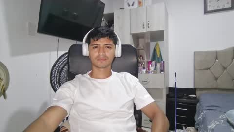 leonel online show from May 22, 2026, 3:24 am