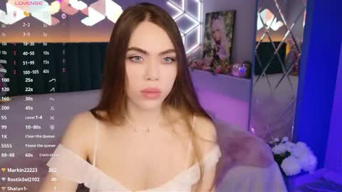 MimiFors online show from May 31, 2026, 8:10 pm