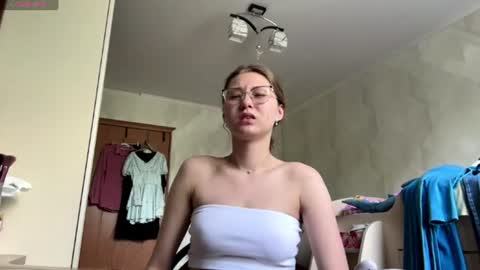 Snapshot of lucindascercy chatting on July 6, 2026, 7:05 am Maya online show from July 6, 2026, 7:05 am