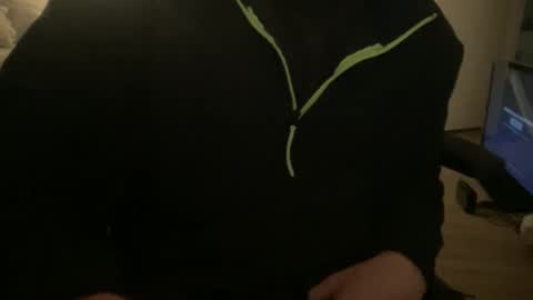 Snapshot of luckboy698 chatting on December 2, 2024, 11:51 pm luckboy698 online show from December 2, 2024, 11:51 pm