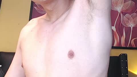 Snapshot of luckk_ chatting on April 22, 2026, 4:48 am luckk_ online show from April 22, 2026, 4:48 am