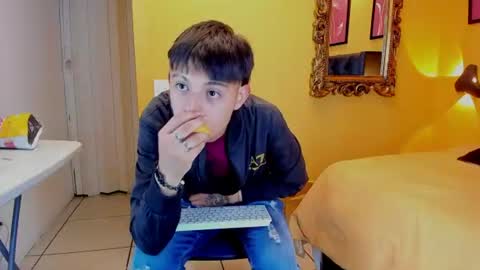 luckk_ online show from July 7, 2026, 6:05 am