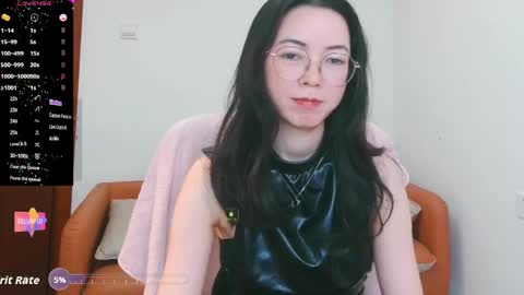 Snapshot of luckrose chatting on April 17, 2026, 2:25 am Jinn online show from April 17, 2026, 2:25 am