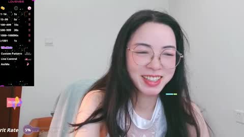 Snapshot of luckrose chatting on May 15, 2026, 3:02 am Jinn online show from May 15, 2026, 3:02 am