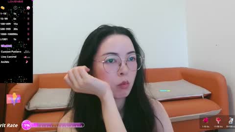 Snapshot of luckrose chatting on May 18, 2026, 2:51 am Jinn online show from May 18, 2026, 2:51 am