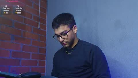 lucky_blessed online show from April 22, 2026, 4:04 am