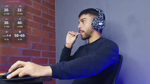 Snapshot of lucky_blessed chatting on May 22, 2026, 1:57 am lucky_blessed online show from May 22, 2026, 1:57 am