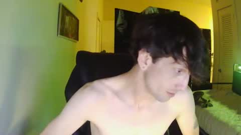 lucky_bme online show from April 21, 2026, 2:51 am