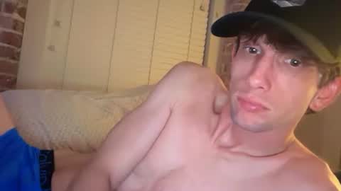 Snapshot of lucky_bme chatting on May 5, 2026, 1:57 am lucky_bme online show from May 5, 2026, 1:57 am