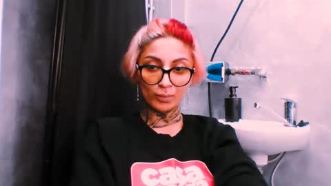 Snapshot of lucky_denizz chatting on November 24, 2025, 10:26 am lucky_denizz online show from November 24, 2025, 10:26 am