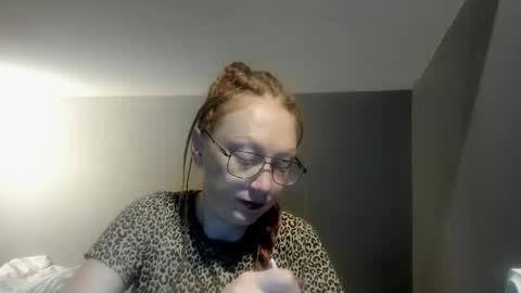 lucky_licky20 online show from March 17, 2026, 4:39 am