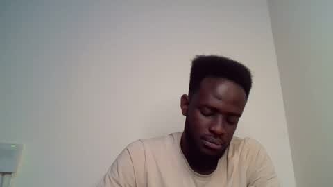 Snapshot of luckycharly chatting on February 14, 2025, 9:03 am MASTER  DOM online show from February 14, 2025, 9:03 am