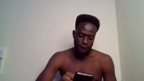 Snapshot of luckycharly chatting on September 28, 2025, 8:47 pm MASTER  DOM online show from September 28, 2025, 8:47 pm