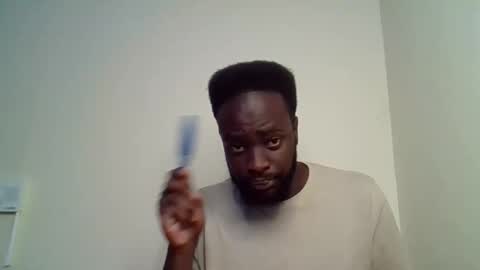 Snapshot of luckycharly chatting on October 25, 2025, 9:50 am MASTER  DOM online show from October 25, 2025, 9:50 am