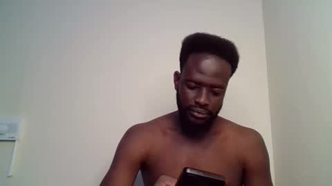 Snapshot of luckycharly chatting on November 2, 2025, 6:32 pm MASTER  DOM online show from November 2, 2025, 6:32 pm