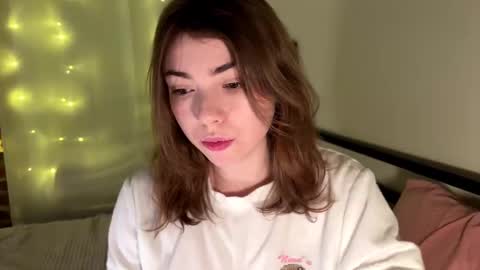 Lina  Next stream 20 November around  time online show from December 21, 2025, 3:19 pm